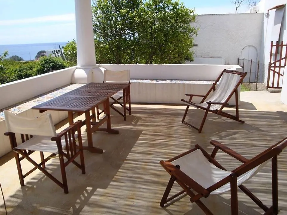Casa Mandarino - Central, See View And Silence Stromboli Italy